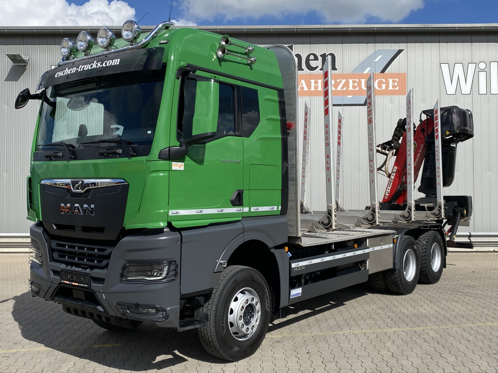 MAN TGX 33.580 6x4 BB Kurzholzaufbau / Kran - Camion grumier, Camion grue: photos 1 MAN TGX 33.580 6x4 BB Kurzholzaufbau / Kran - Camion grumier, Camion grue: photos 1