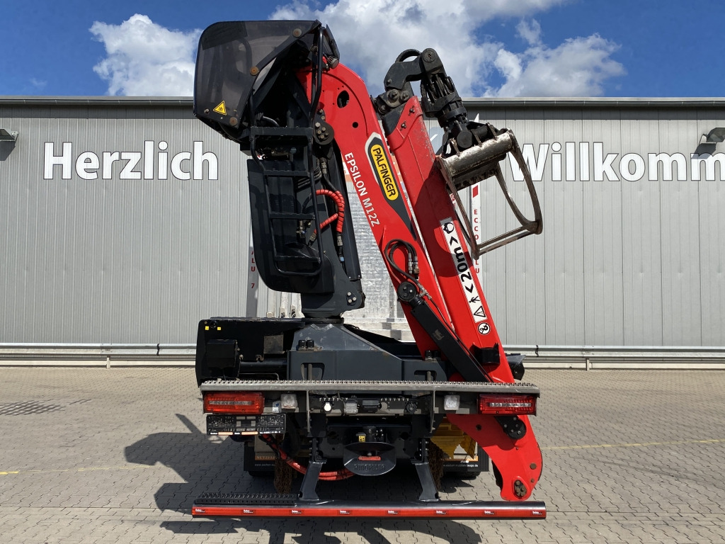 MAN TGX 33.580 6x4 BB Kurzholzaufbau / Kran - Camion grumier, Camion grue: photos 4 MAN TGX 33.580 6x4 BB Kurzholzaufbau / Kran - Camion grumier, Camion grue: photos 4