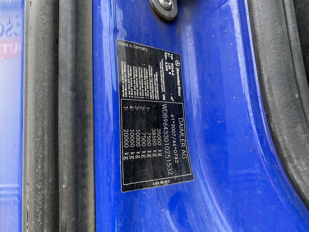 Mercedes-Benz 3540 8x4 Arocs / 9 m³ Intermix-Aufbau - Camion malaxeur: photos 4 Mercedes-Benz 3540 8x4 Arocs / 9 m³ Intermix-Aufbau - Camion malaxeur: photos 4