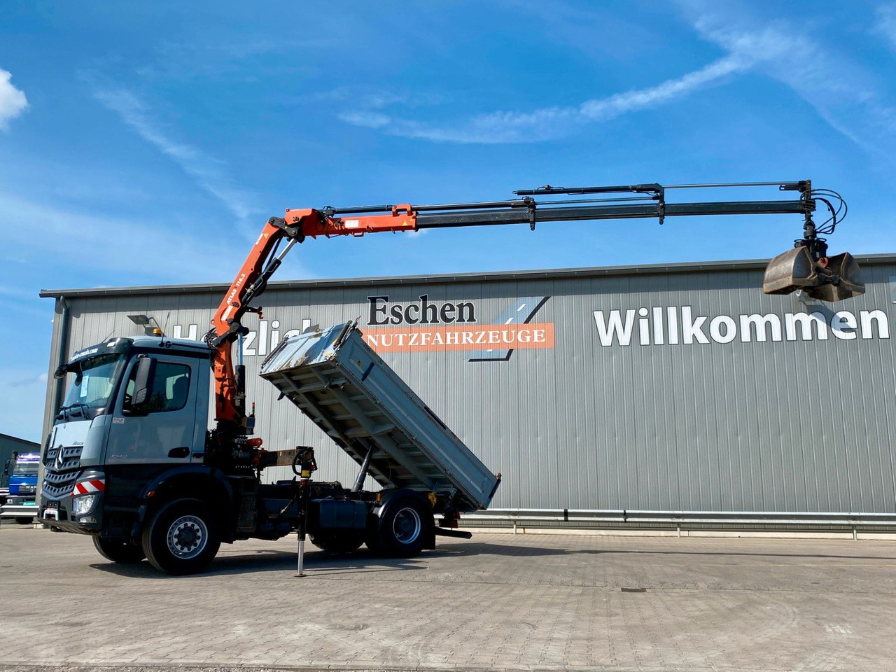 Mercedes-Benz Arocs 1843 HAD 4x4 | Atlas 116.3-A3*5+6.Kreis - Camion benne, Camion grue: photos 1 Mercedes-Benz Arocs 1843 HAD 4x4 | Atlas 116.3-A3*5+6.Kreis - Camion benne, Camion grue: photos 1