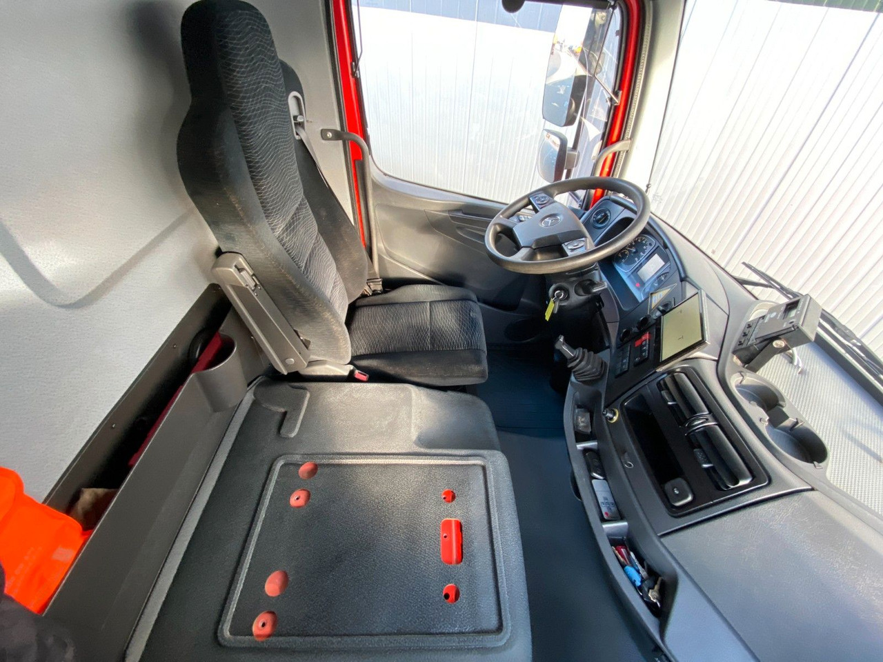 Camion frigorifique Mercedes-Benz Atego 1218 L Diesel/Netz*LBW*Carrier Supra 850Mt Mercedes-Benz Atego 1218 L Diesel/Netz*LBW*Carrier Supra 850Mt: photos 15