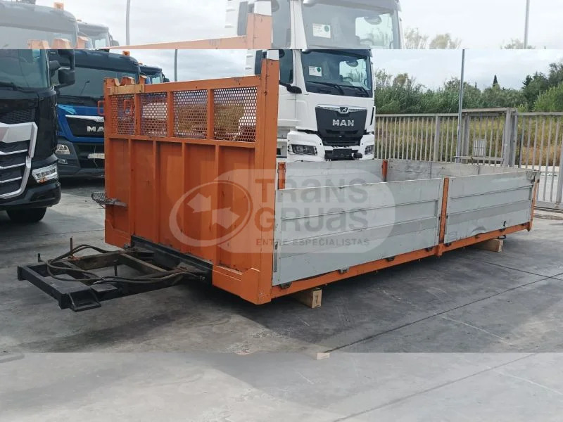 Carrocería fija usada - Carrosserie plateau: photos 3 Carrocería fija usada - Carrosserie plateau: photos 3