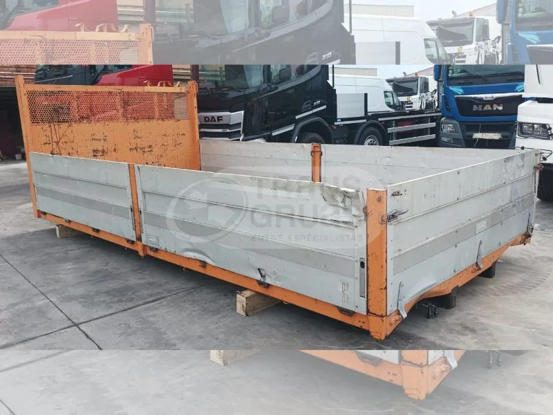 Carrocería fija usada - Carrosserie plateau: photos 2 Carrocería fija usada - Carrosserie plateau: photos 2