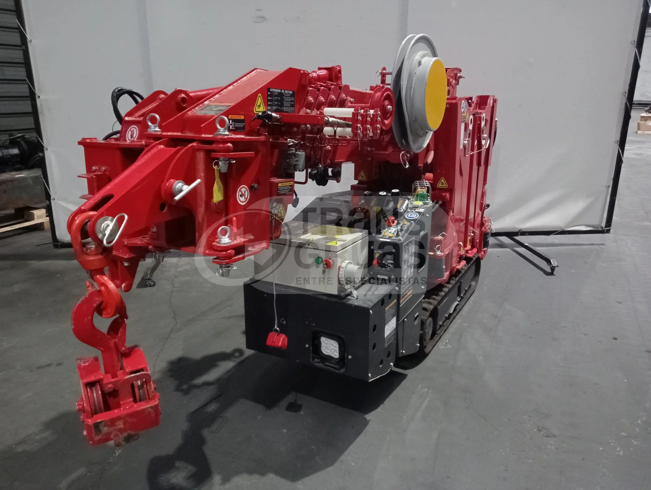 Minigrua sobre orugas UNIC URW-295CP2E - Mini grue: photos 4 Minigrua sobre orugas UNIC URW-295CP2E - Mini grue: photos 4