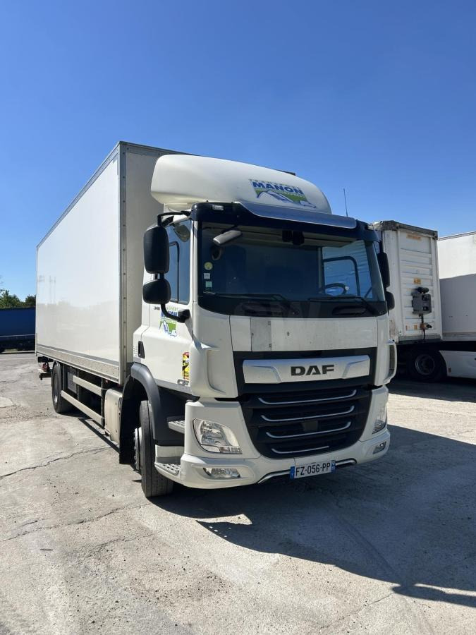 DAF CF 340 - Camion fourgon: photos 1 DAF CF 340 - Camion fourgon: photos 1