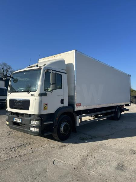 MAN TGM 18.250 - Camion fourgon: photos 1 MAN TGM 18.250 - Camion fourgon: photos 1
