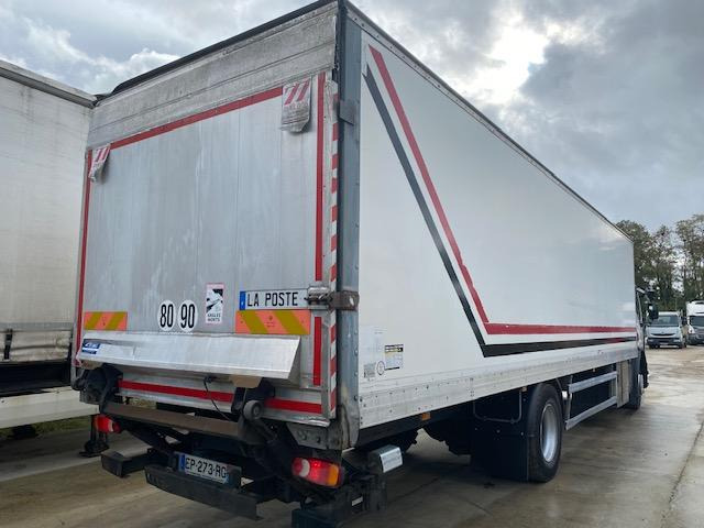 Renault D-Series 320.19 - Camion fourgon: photos 4 Renault D-Series 320.19 - Camion fourgon: photos 4