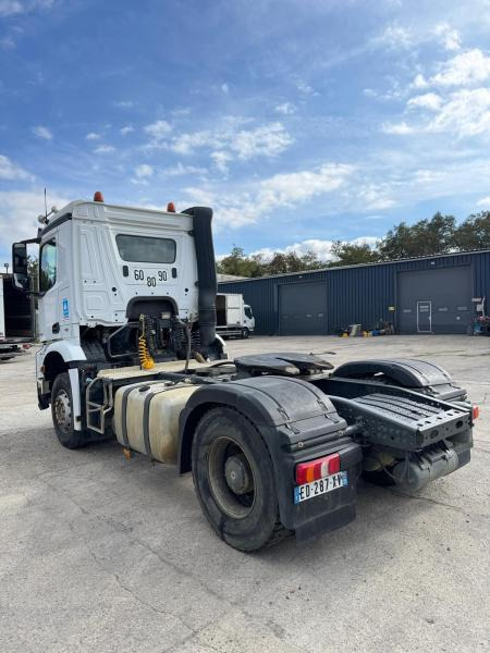 Mercedes Arocs 2045 - Tracteur routier: photos 3 Mercedes Arocs 2045 - Tracteur routier: photos 3