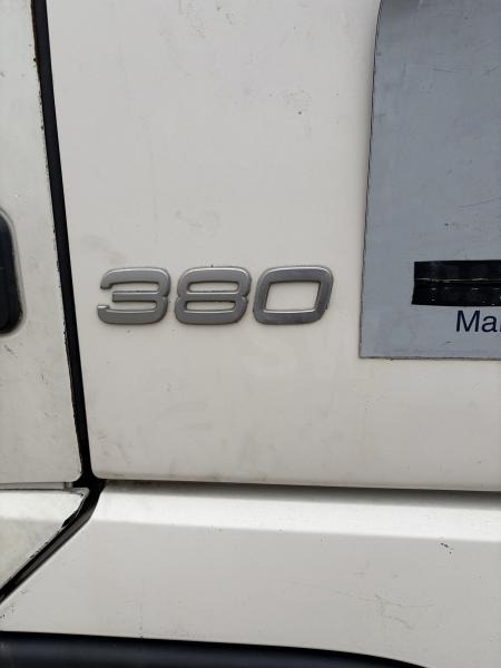 Volvo FH12 380 - Tracteur routier: photos 4 Volvo FH12 380 - Tracteur routier: photos 4