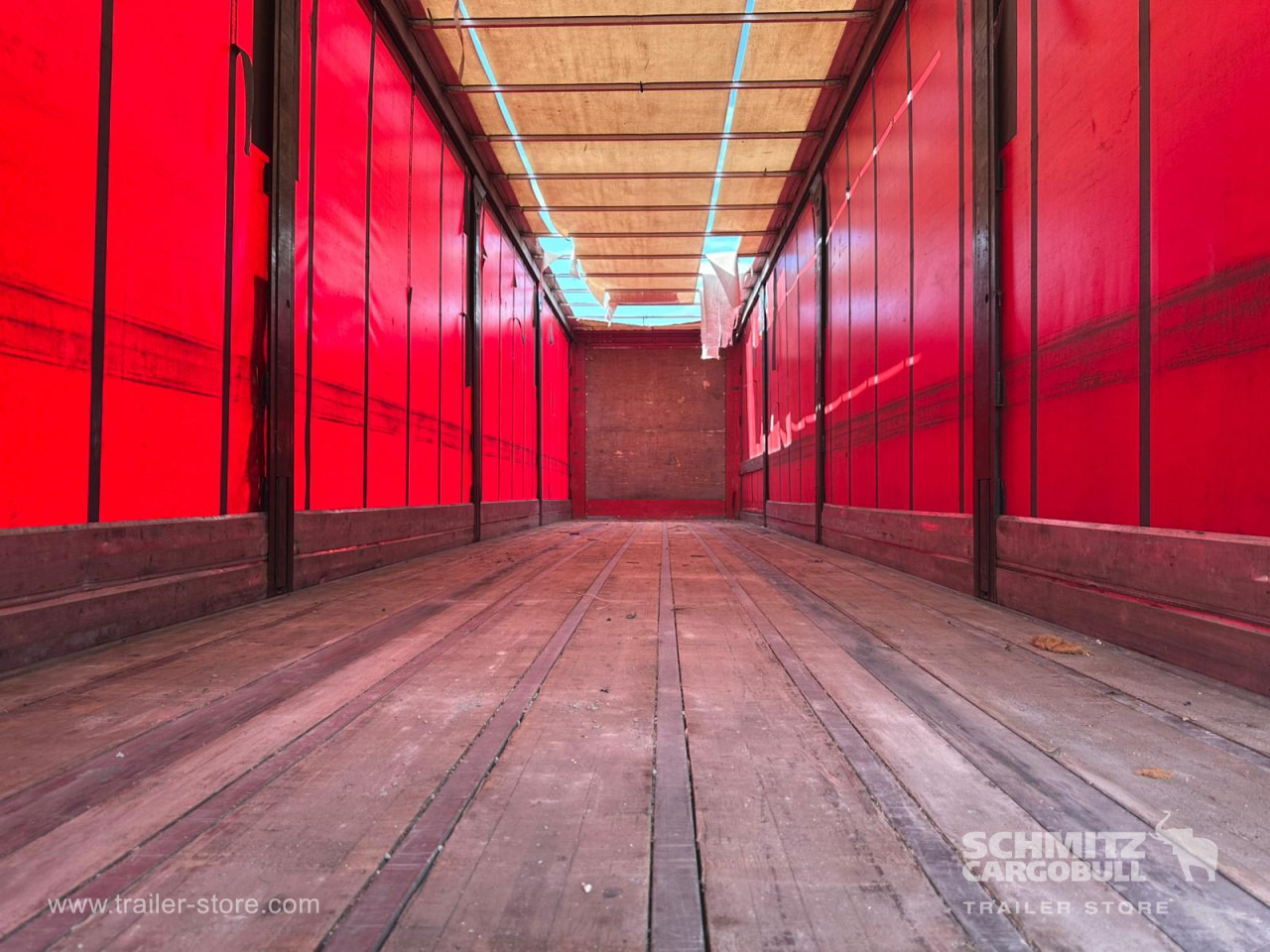 FRUEHAUF Curtainsider Standard - Semi-remorque rideaux coulissants: photos 4 FRUEHAUF Curtainsider Standard - Semi-remorque rideaux coulissants: photos 4