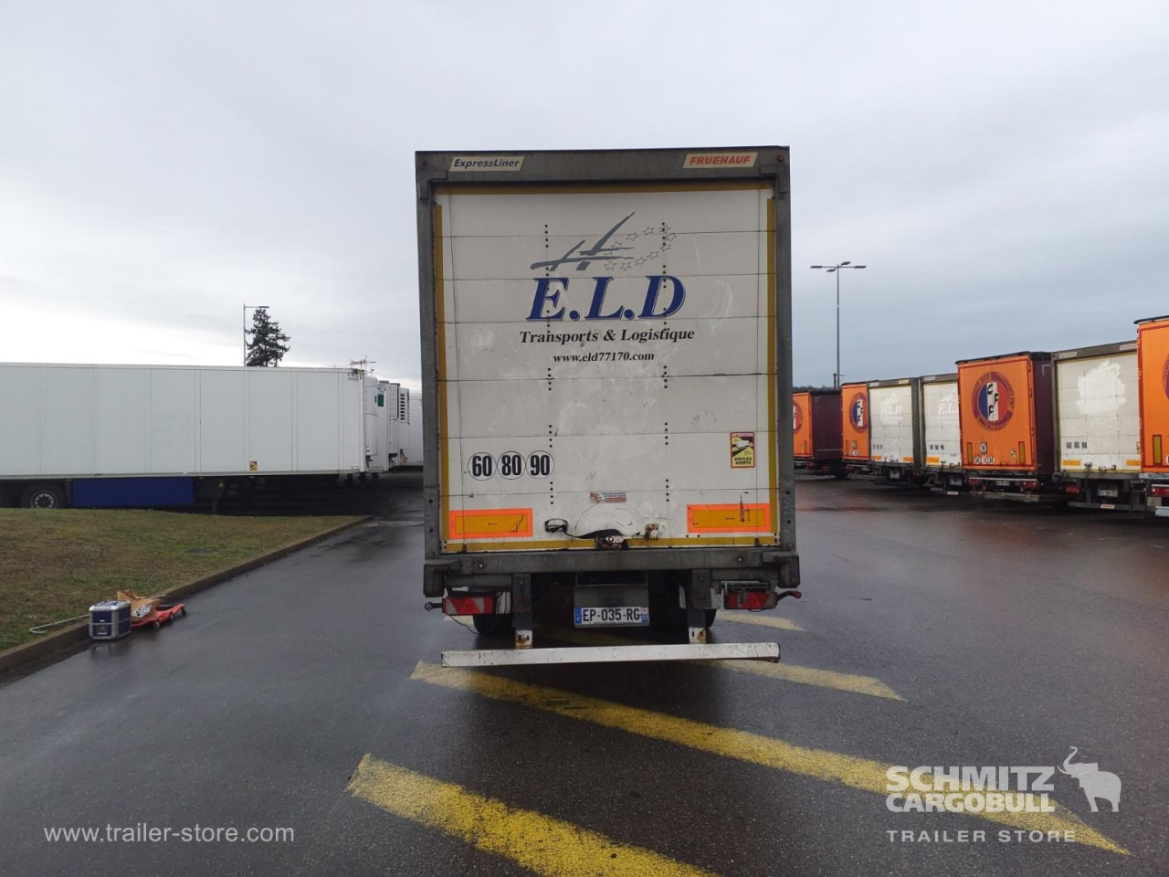 Semi-remorque fourgon FRUEHAUF Dryfreight Standard Roller shutter door: photos 6