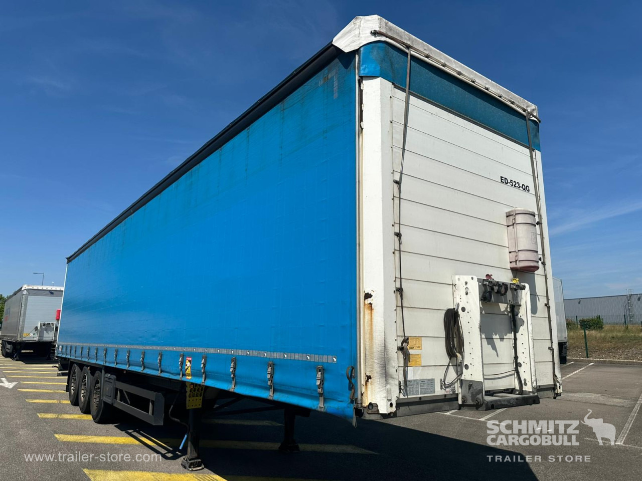 SCHMITZ Curtainsider Standard - Semi-remorque rideaux coulissants: photos 1 SCHMITZ Curtainsider Standard - Semi-remorque rideaux coulissants: photos 1