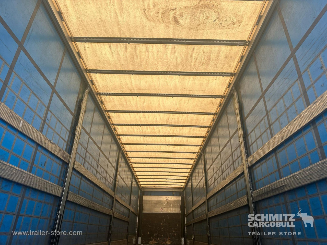 SCHMITZ Curtainsider Standard - Semi-remorque rideaux coulissants: photos 4 SCHMITZ Curtainsider Standard - Semi-remorque rideaux coulissants: photos 4