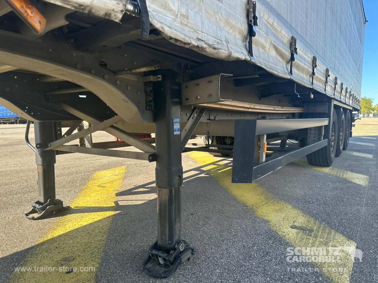 SCHMITZ Curtainsider Standard - Semi-remorque rideaux coulissants: photos 3 SCHMITZ Curtainsider Standard - Semi-remorque rideaux coulissants: photos 3