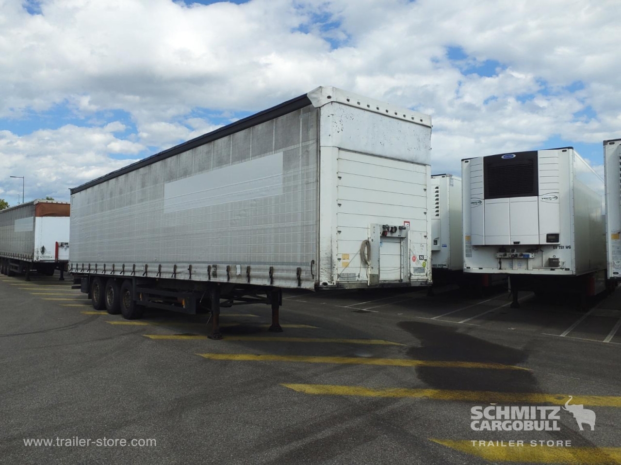 SCHMITZ Curtainsider Standard - Semi-remorque rideaux coulissants: photos 1 SCHMITZ Curtainsider Standard - Semi-remorque rideaux coulissants: photos 1