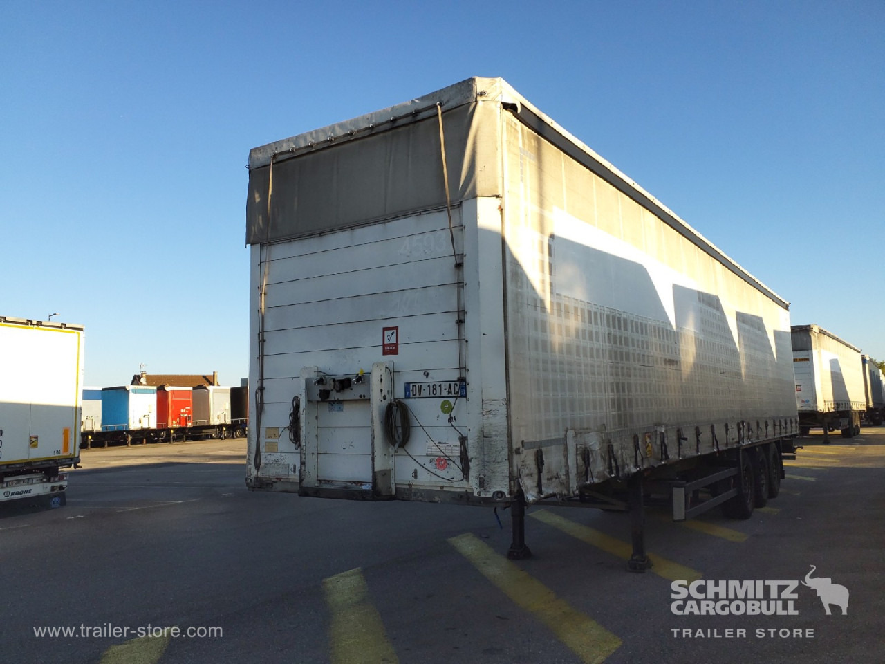 SCHMITZ Curtainsider Standard - Semi-remorque rideaux coulissants: photos 5 SCHMITZ Curtainsider Standard - Semi-remorque rideaux coulissants: photos 5