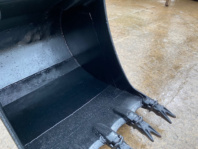 Arden Equipment 1 200 mm - QA 61/62/63 - Godet pour pelle: photos 2 Arden Equipment 1 200 mm - QA 61/62/63 - Godet pour pelle: photos 2