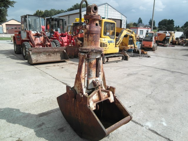 O&K 2133097 - Benne preneuse pour Engins de chantier: photos 2 O&K 2133097 - Benne preneuse pour Engins de chantier: photos 2