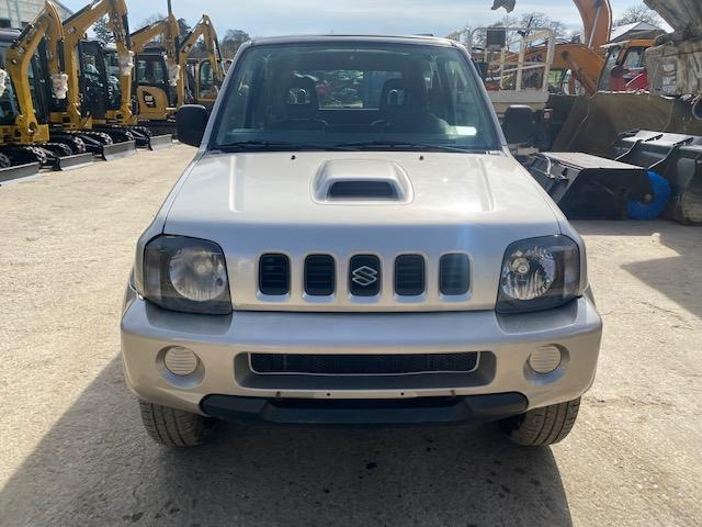 Voiture Suzuki Jimny: photos 17