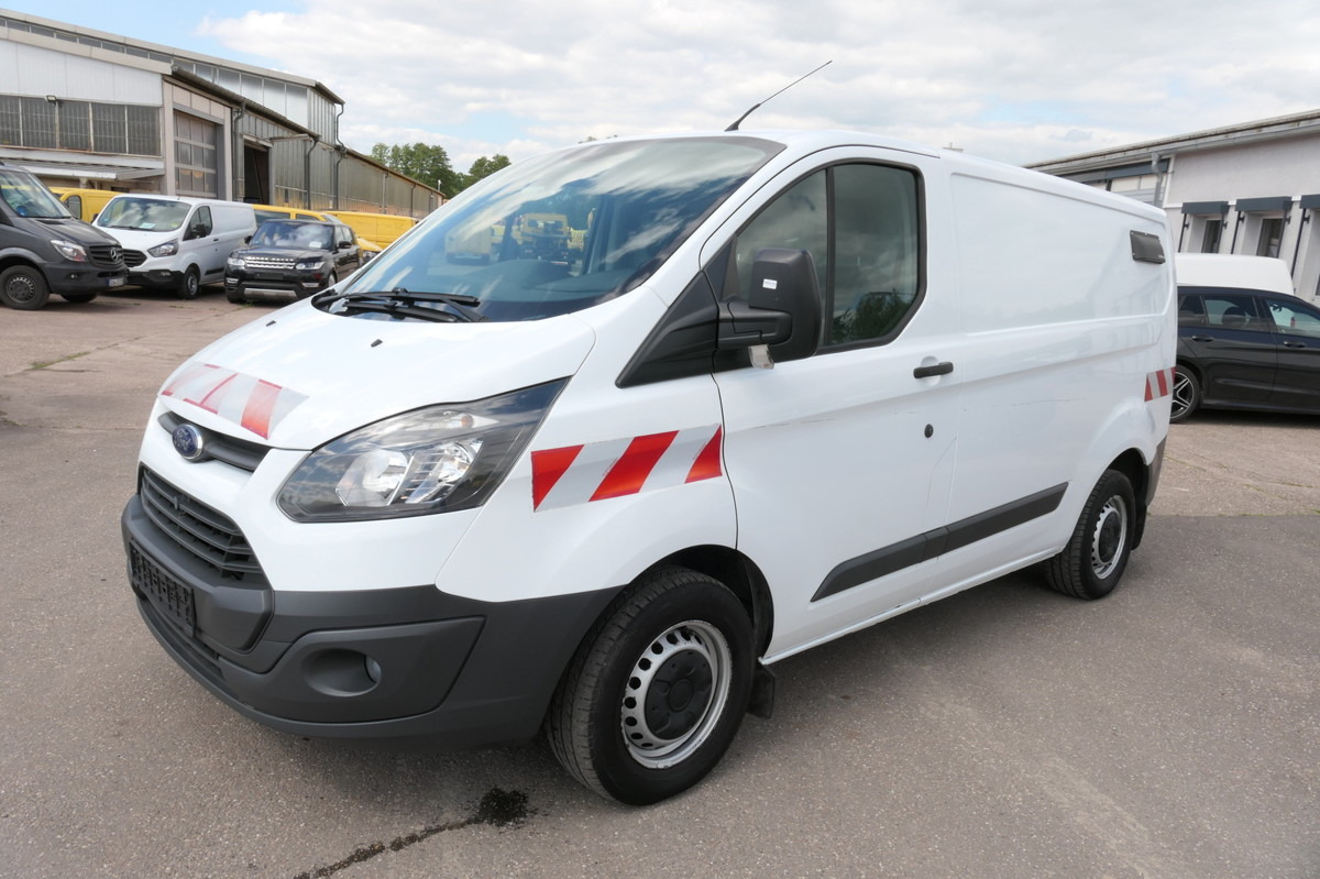 FORD Transit Custom 2,2l TDCI L1H1 KLIMA SORTIMO WERK - Fourgonnette: photos 2 FORD Transit Custom 2,2l TDCI L1H1 KLIMA SORTIMO WERK - Fourgonnette: photos 2