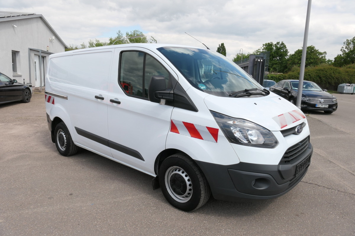 FORD Transit Custom 2,2l TDCI L1H1 KLIMA SORTIMO WERK - Fourgonnette: photos 3 FORD Transit Custom 2,2l TDCI L1H1 KLIMA SORTIMO WERK - Fourgonnette: photos 3