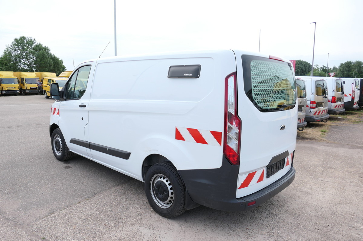 FORD Transit Custom 290 2.0 TDCi KLIMA WERKSTATTEINBA - Fourgonnette: photos 5 FORD Transit Custom 290 2.0 TDCi KLIMA WERKSTATTEINBA - Fourgonnette: photos 5