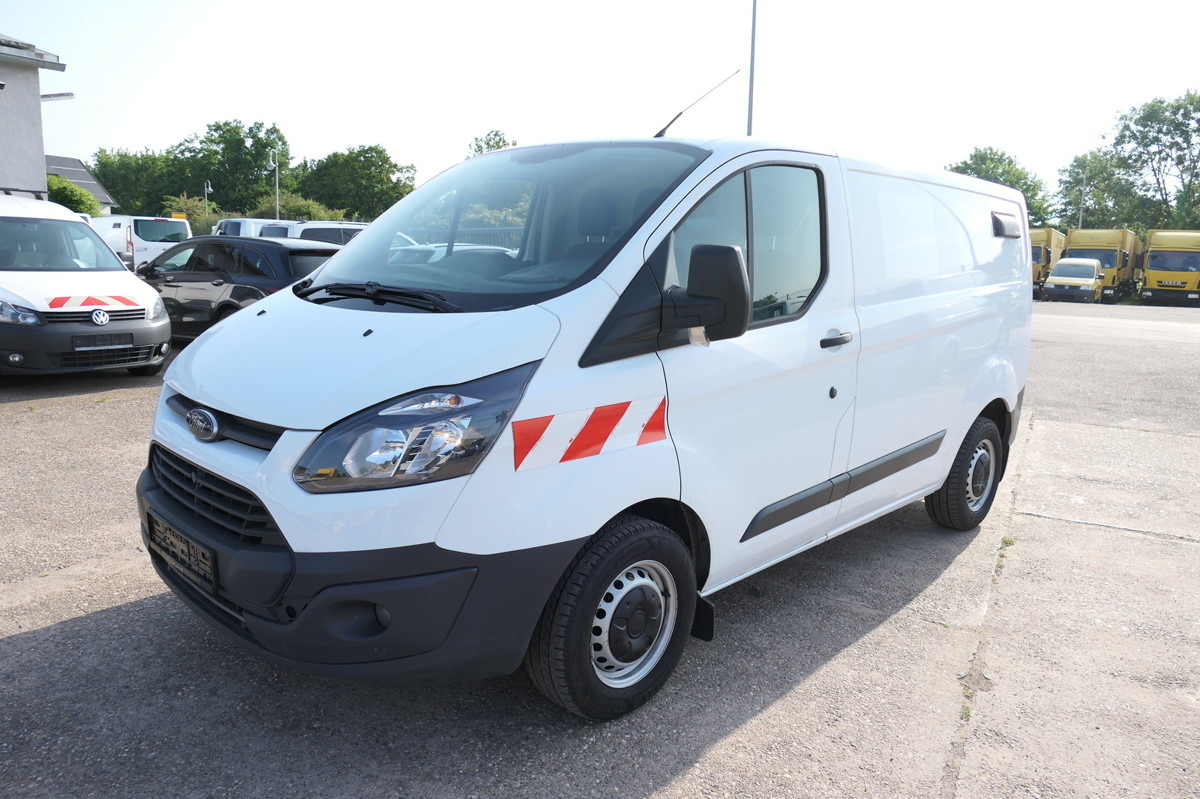 FORD Transit Custom 290 2.0 TDCi KLIMA WERKSTATTEINBA - Fourgonnette: photos 2 FORD Transit Custom 290 2.0 TDCi KLIMA WERKSTATTEINBA - Fourgonnette: photos 2