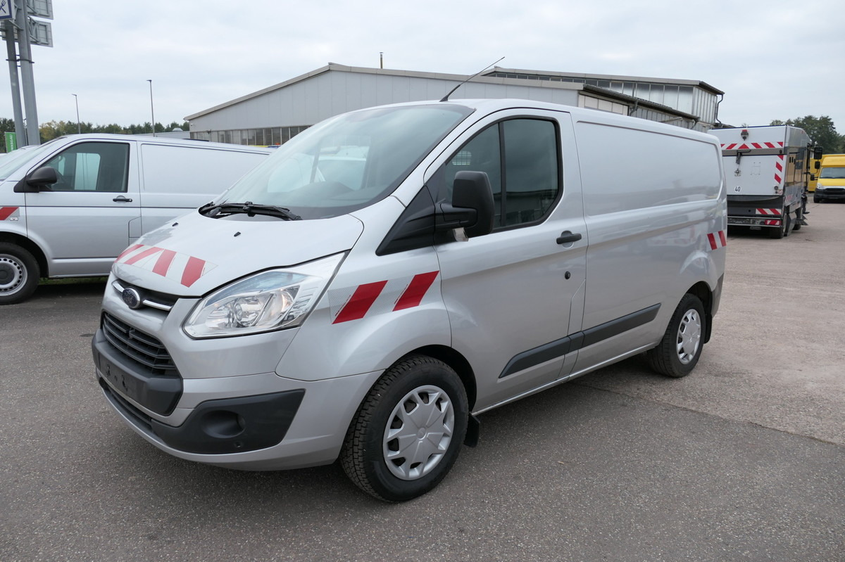 FORD Transit Custom 330 L1H1 Klima Tempomat AHK Werks - Fourgonnette: photos 3 FORD Transit Custom 330 L1H1 Klima Tempomat AHK Werks - Fourgonnette: photos 3