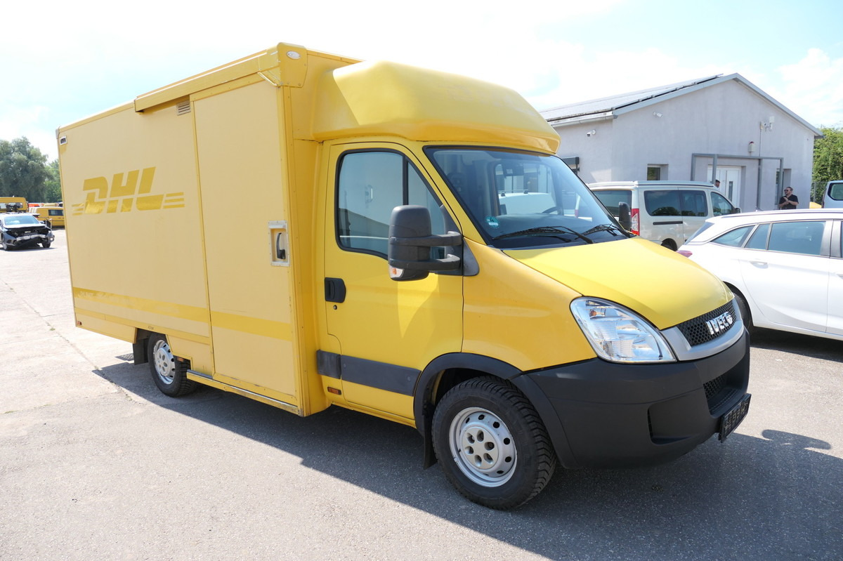 IVECO Daily 35 S11 C30C AUTOMATIK KAMERA MAXI Regale D - Fourgon grand volume: photos 1 IVECO Daily 35 S11 C30C AUTOMATIK KAMERA MAXI Regale D - Fourgon grand volume: photos 1