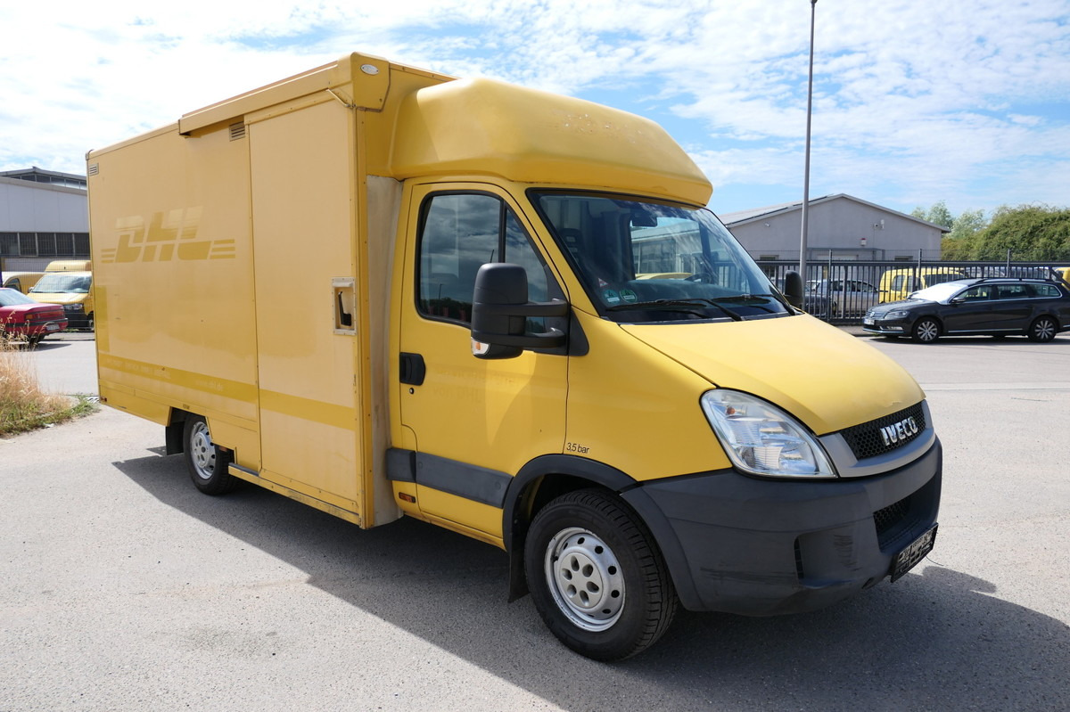 IVECO Daily 35 S11 C30C AUTOMATIK KAMERA Regale LUFT - Fourgon grand volume: photos 3 IVECO Daily 35 S11 C30C AUTOMATIK KAMERA Regale LUFT - Fourgon grand volume: photos 3
