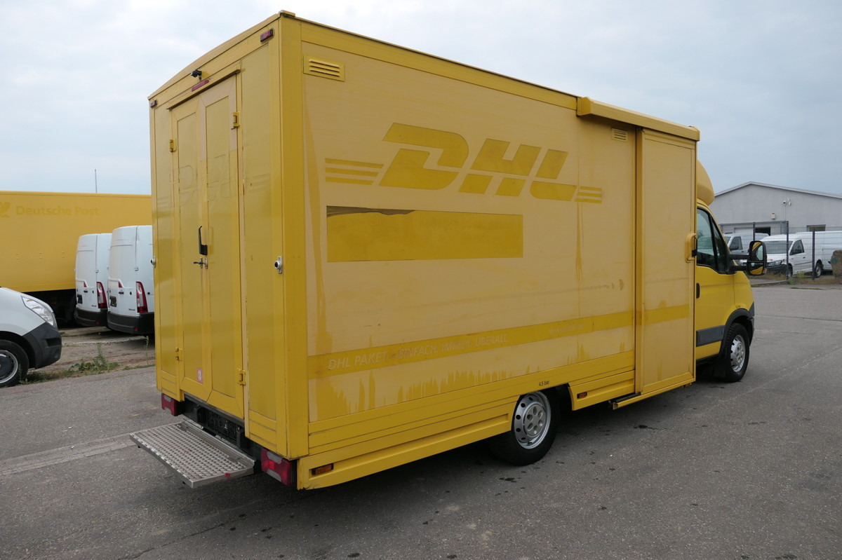 IVECO Daily 35 S11 C30C AUTOMATIK KAMERA Regale LUFT D - Fourgon grand volume: photos 3 IVECO Daily 35 S11 C30C AUTOMATIK KAMERA Regale LUFT D - Fourgon grand volume: photos 3