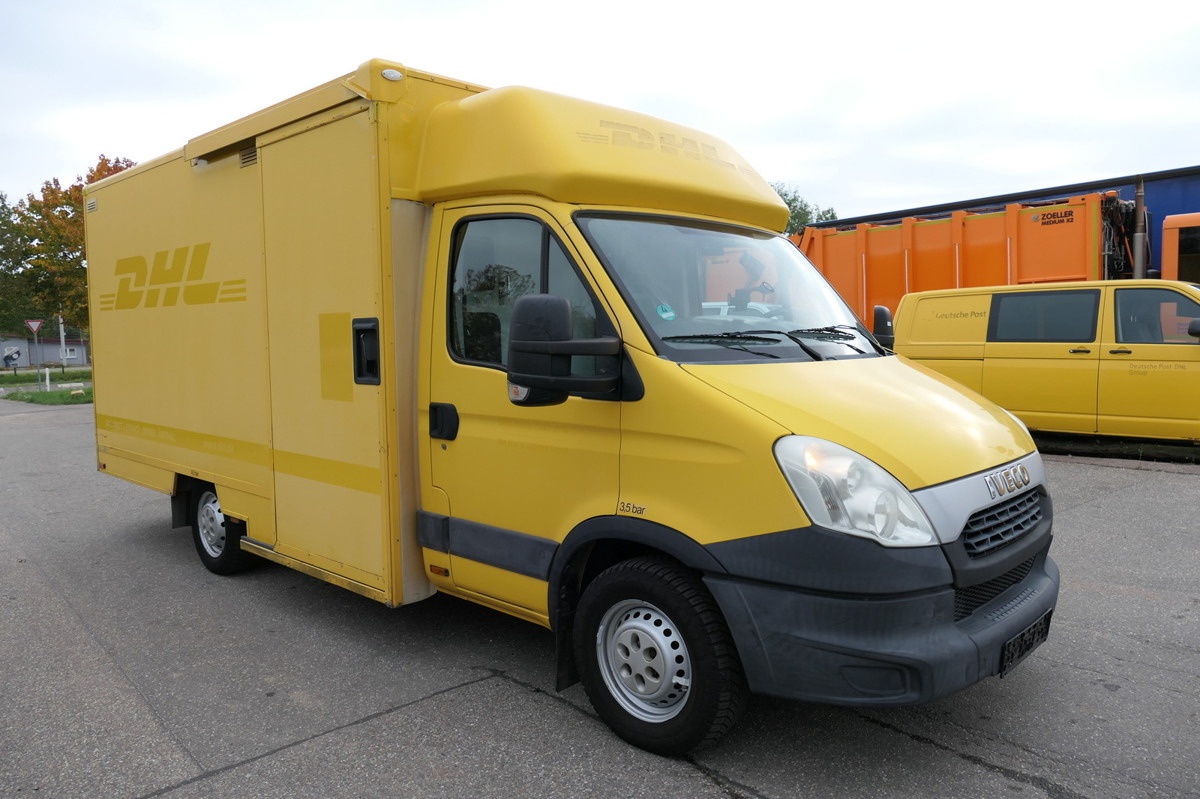 IVECO Daily 35 S11 C30C AUTOMATIK KAMERA Regale LUFT D - Fourgon grand volume: photos 2 IVECO Daily 35 S11 C30C AUTOMATIK KAMERA Regale LUFT D - Fourgon grand volume: photos 2