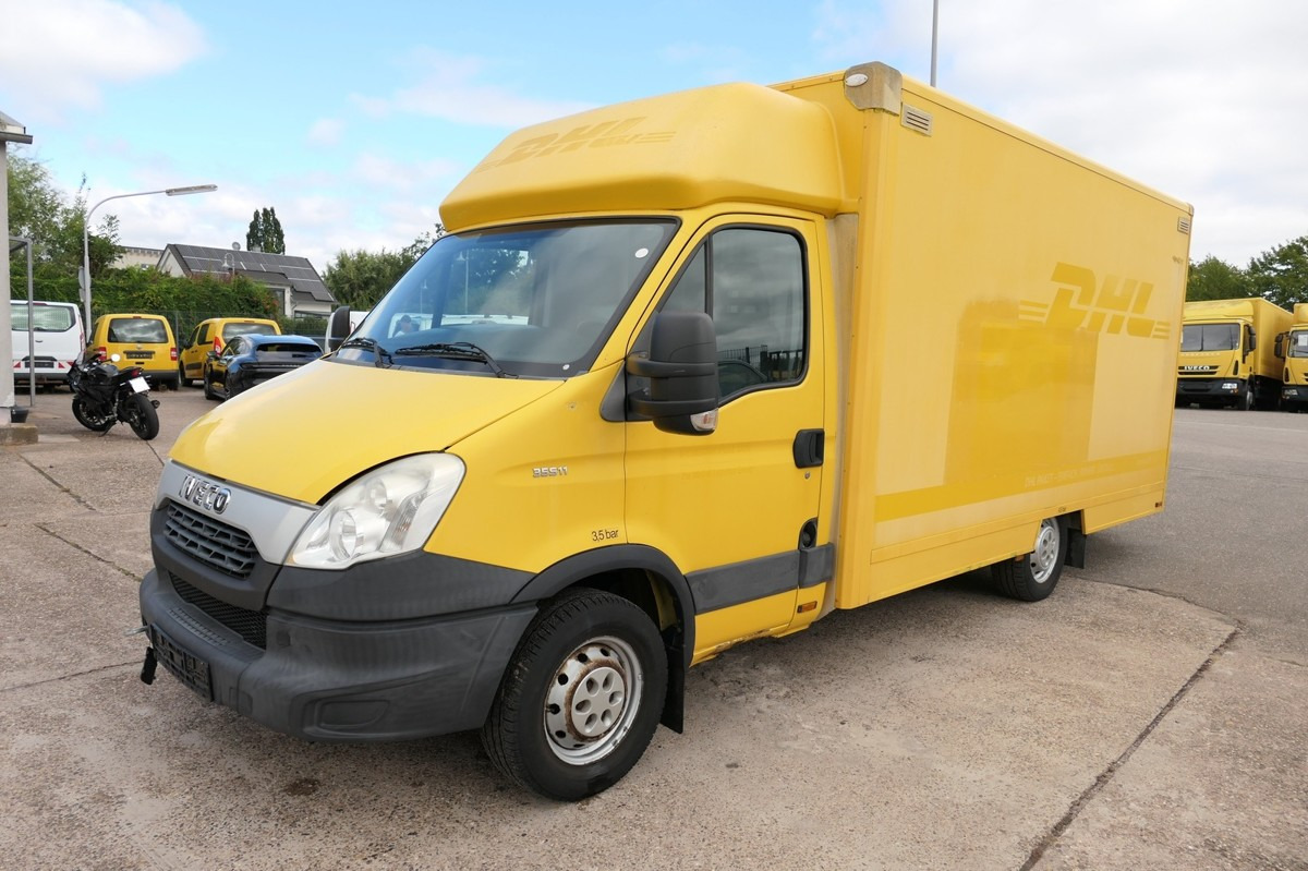 IVECO Daily 35 S11 C30C AUTOMATIK Regale LUFT - EURO 5 - Fourgon grand volume: photos 1 IVECO Daily 35 S11 C30C AUTOMATIK Regale LUFT - EURO 5 - Fourgon grand volume: photos 1