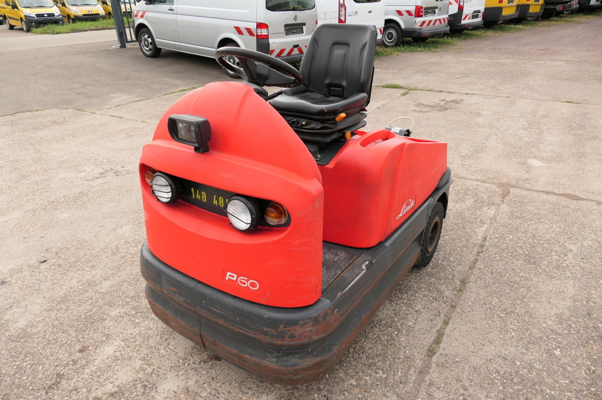 LINDE P 60 Z Schlepper - Chariot tracteur: photos 2 LINDE P 60 Z Schlepper - Chariot tracteur: photos 2