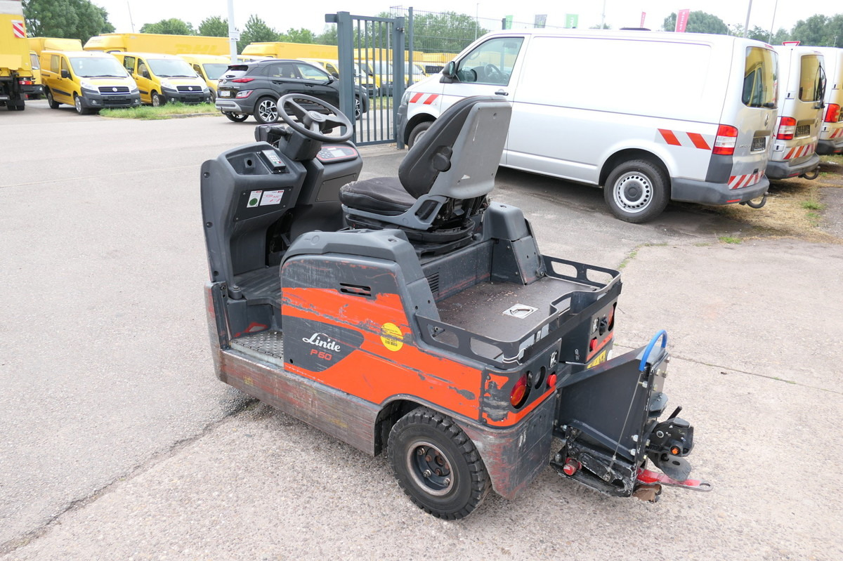 LINDE P 60 Z Schlepper Batterie 10/2020 3-Rad - Chariot tracteur: photos 5 LINDE P 60 Z Schlepper Batterie 10/2020 3-Rad - Chariot tracteur: photos 5