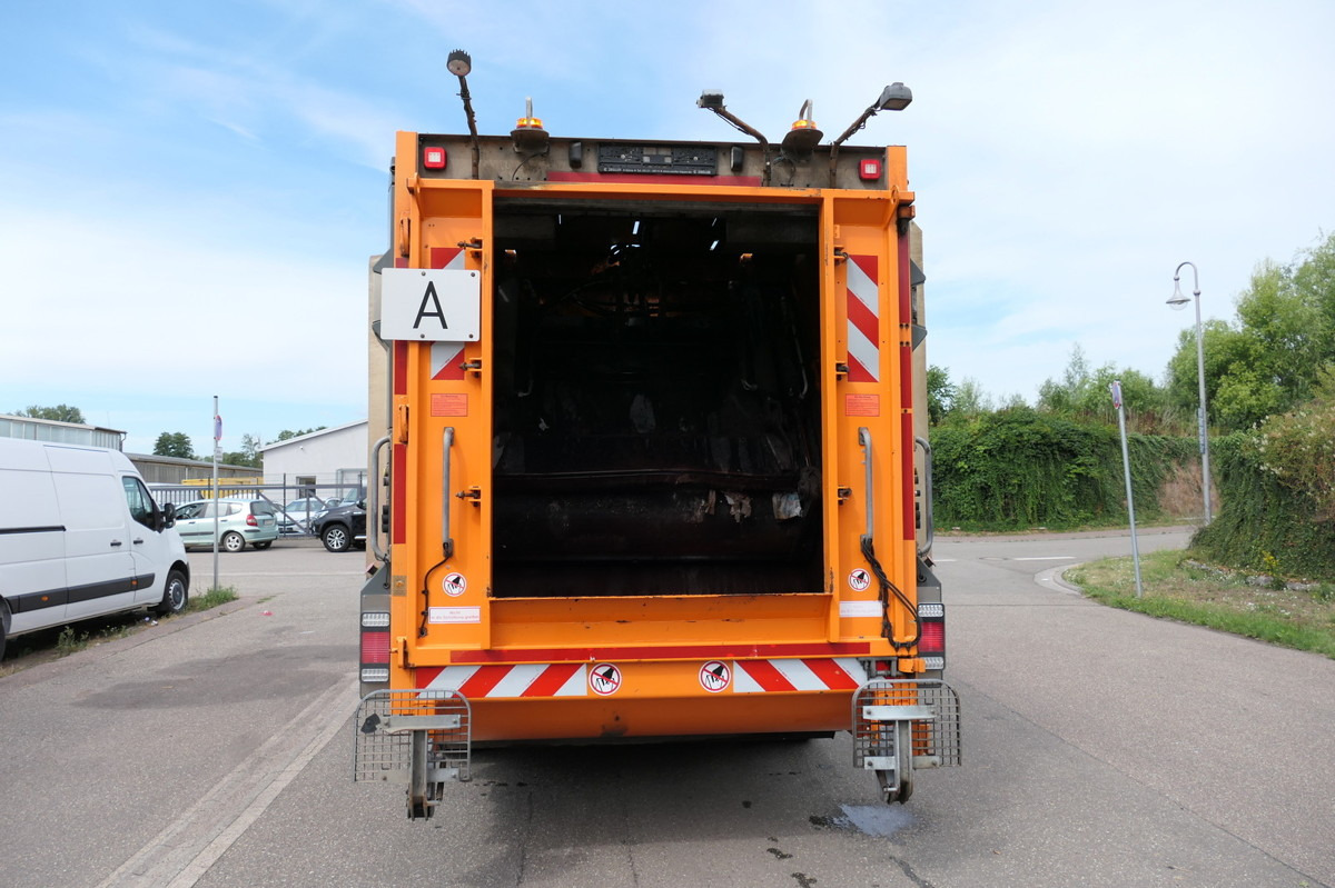 MERCEDES-BENZ 2635 NGE-L62N Econic Aufbau Zöller Medium - Benne à ordures ménagères: photos 5 MERCEDES-BENZ 2635 NGE-L62N Econic Aufbau Zöller Medium - Benne à ordures ménagères: photos 5