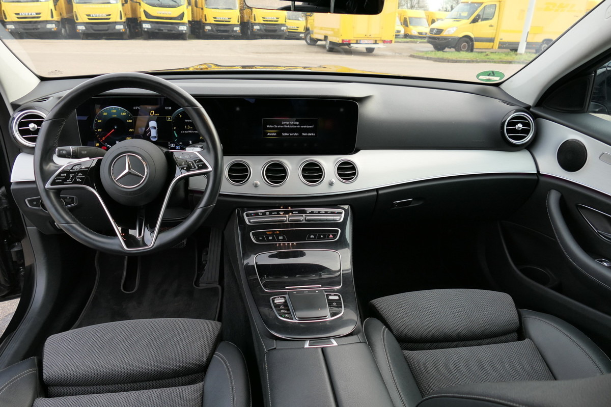Berline MERCEDES-BENZ E 220 d AVANTGARDE KLIMA: photos 9