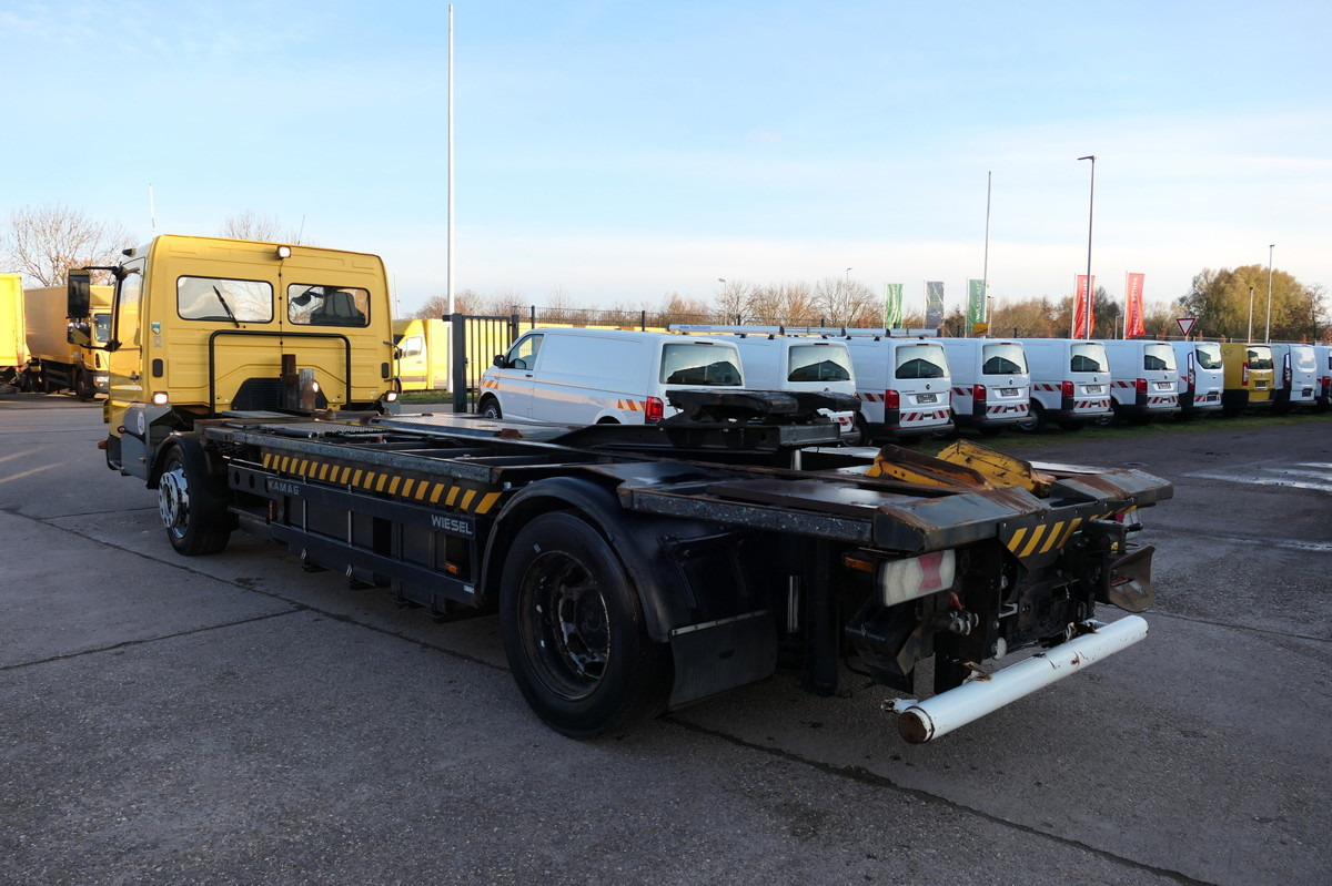 MERCEDES-BENZ KAMAG WBH 25 Wiesel Terberg Umsetzfahrz. KLIMA A - Camion porte-conteneur/ Caisse mobile: photos 1 MERCEDES-BENZ KAMAG WBH 25 Wiesel Terberg Umsetzfahrz. KLIMA A - Camion porte-conteneur/ Caisse mobile: photos 1