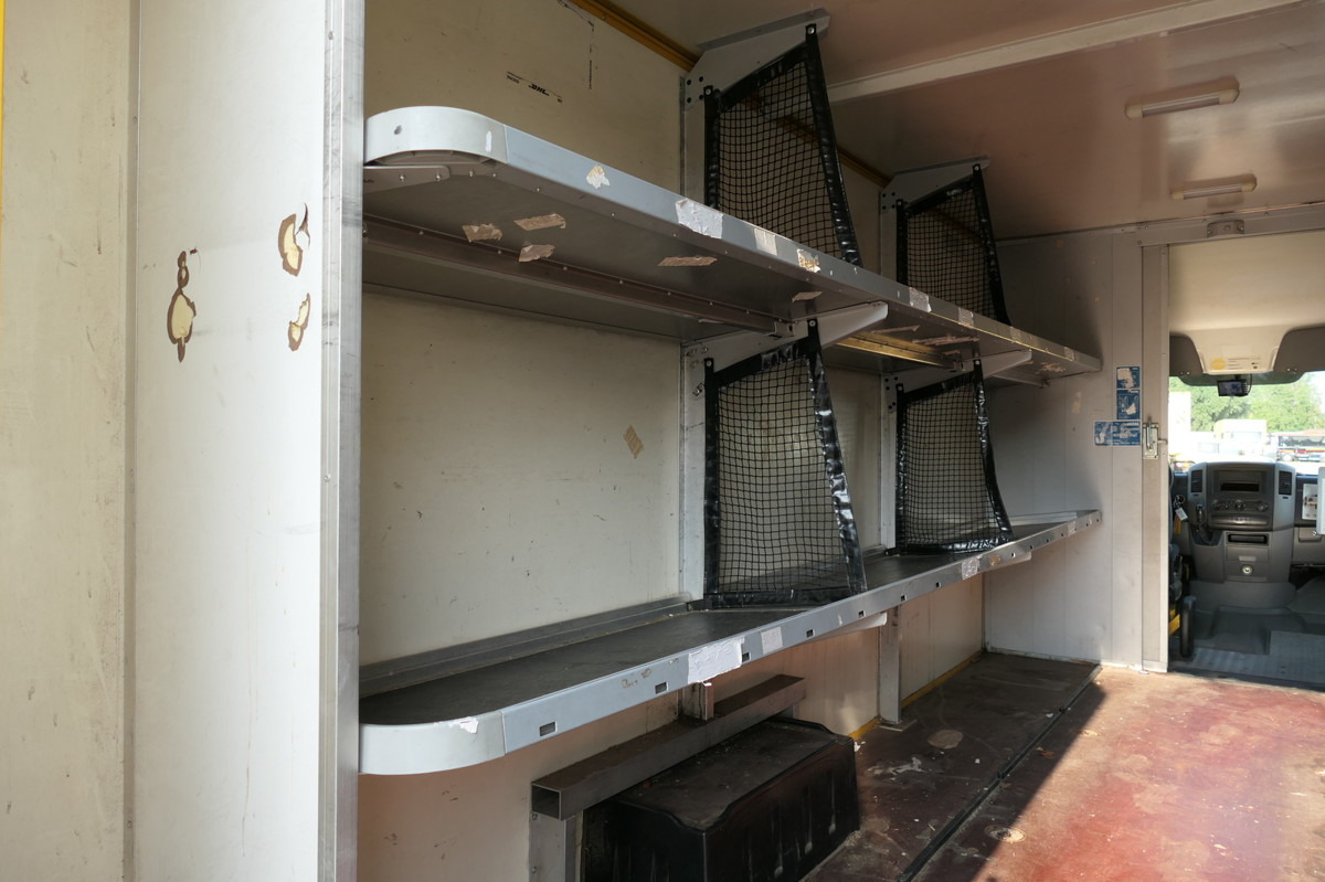 MERCEDES-BENZ SPRINTER 310 CDI MAXI EURO-5 KOFFER REGALE KAMER - Fourgon grand volume: photos 5 MERCEDES-BENZ SPRINTER 310 CDI MAXI EURO-5 KOFFER REGALE KAMER - Fourgon grand volume: photos 5