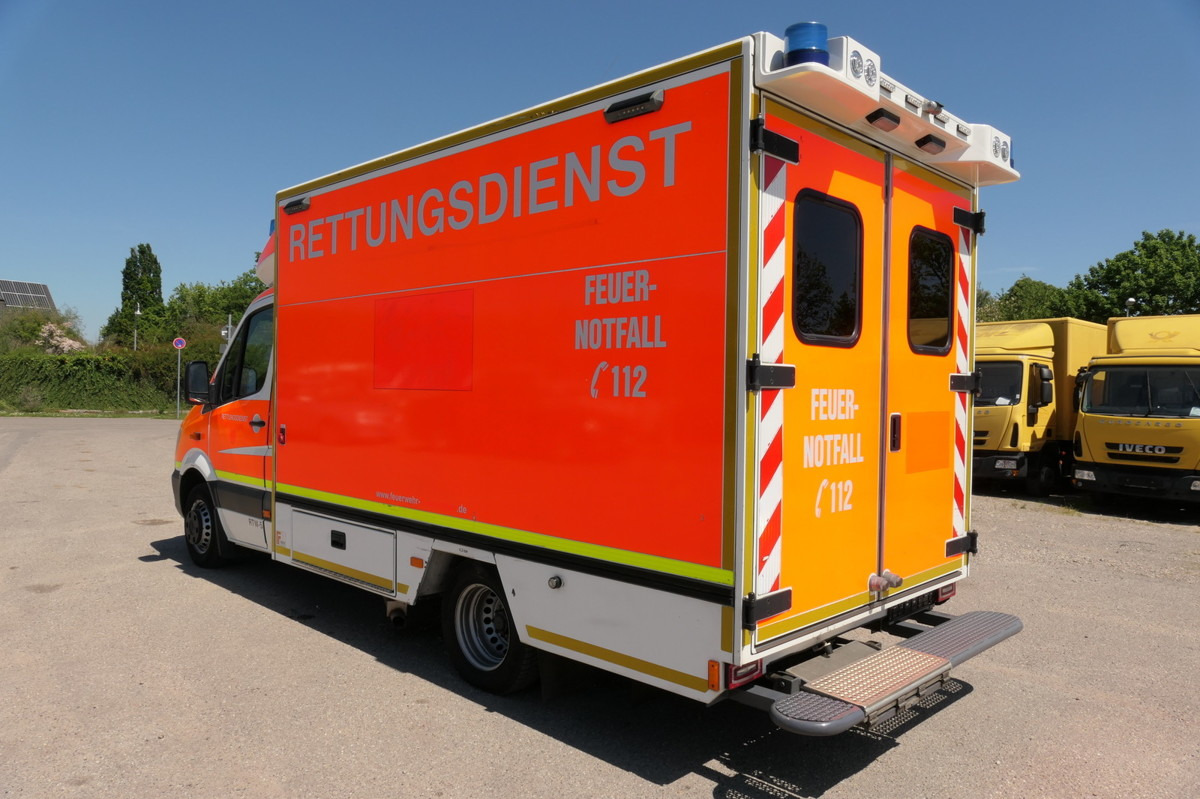 MERCEDES-BENZ Sprinter 519 CDI Klima Krankenwagen - Ambulance: photos 4 MERCEDES-BENZ Sprinter 519 CDI Klima Krankenwagen - Ambulance: photos 4