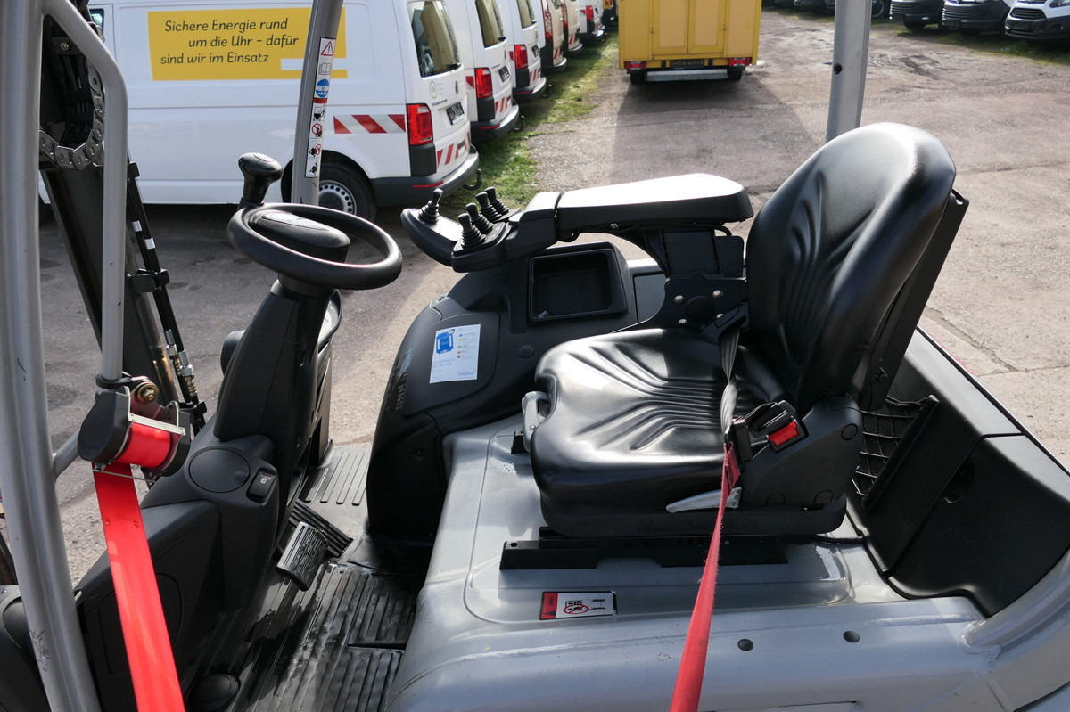 STILL RX 20-18P/H 4-RAD DUPLEX 4-VENTIL - Chariot embarqué: photos 5 STILL RX 20-18P/H 4-RAD DUPLEX 4-VENTIL - Chariot embarqué: photos 5