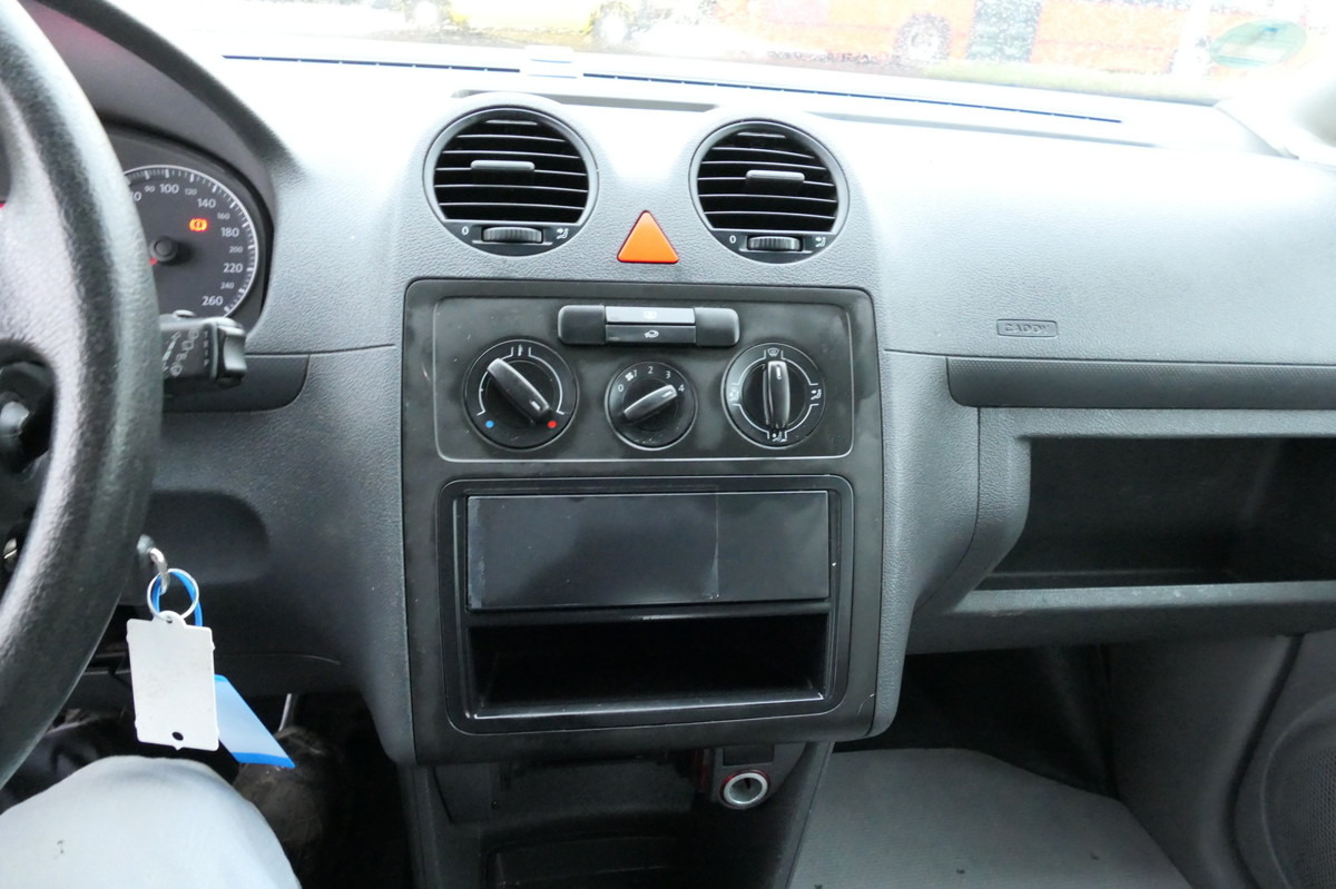 Fourgonnette VW Caddy 2.0 SDI 2-Sitzer PARKTRONIK 2xSCHIEBETÜR: photos 10
