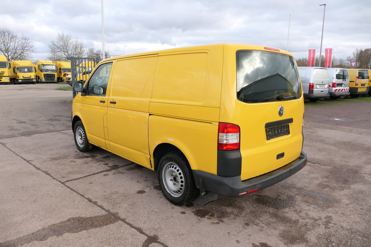 VW T5 Transporter 2.0 TDI 2-Sitzer PARKTRONIK EURO5 - Fourgonnette: photos 5 VW T5 Transporter 2.0 TDI 2-Sitzer PARKTRONIK EURO5 - Fourgonnette: photos 5