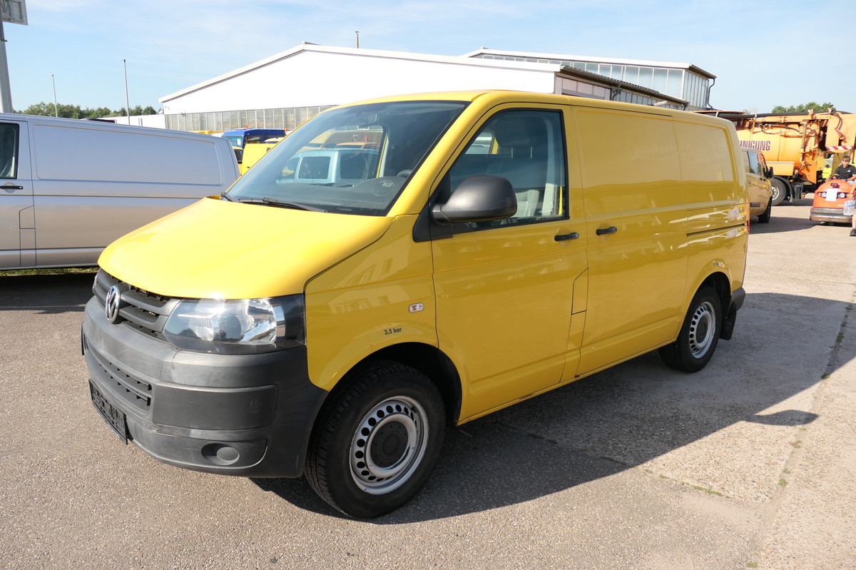 VW T5 Transporter 2.0 TDI COC - Fourgonnette: photos 3 VW T5 Transporter 2.0 TDI COC - Fourgonnette: photos 3