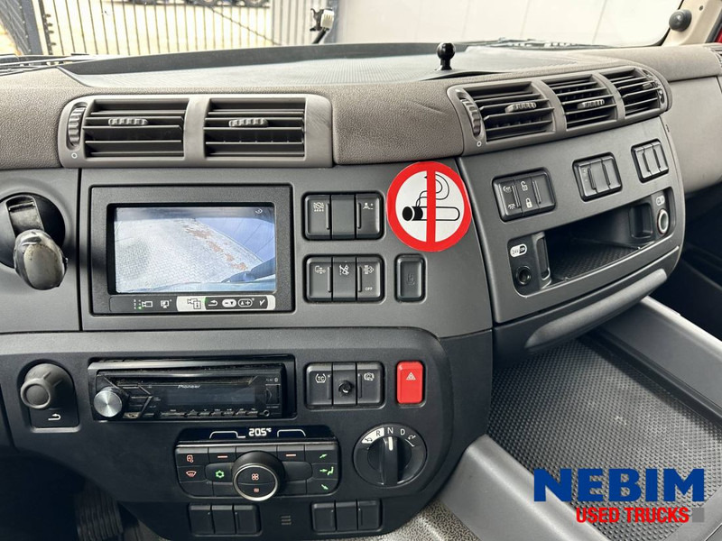 DAF CF230 4x2 - 19.000 Kg. - Camion fourgon: photos 4 DAF CF230 4x2 - 19.000 Kg. - Camion fourgon: photos 4