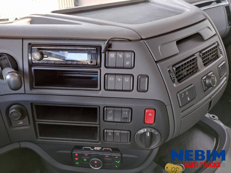 DAF XF450 6x2 FTG 510.880Km - ADR/VLG - AT - Tracteur routier: photos 5 DAF XF450 6x2 FTG 510.880Km - ADR/VLG - AT - Tracteur routier: photos 5