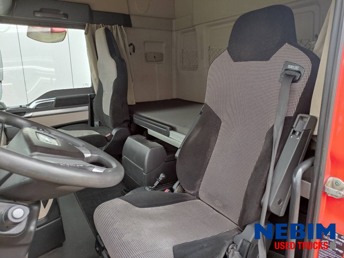 MAN TGX 24 24.420 6x2 - Tipper hydraulic - Tracteur routier: photos 3 MAN TGX 24 24.420 6x2 - Tipper hydraulic - Tracteur routier: photos 3