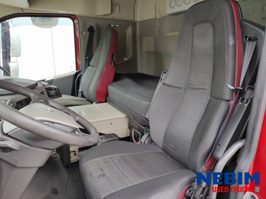 Volvo FH 460 4X2 Globetrotter - Tracteur routier: photos 3 Volvo FH 460 4X2 Globetrotter - Tracteur routier: photos 3