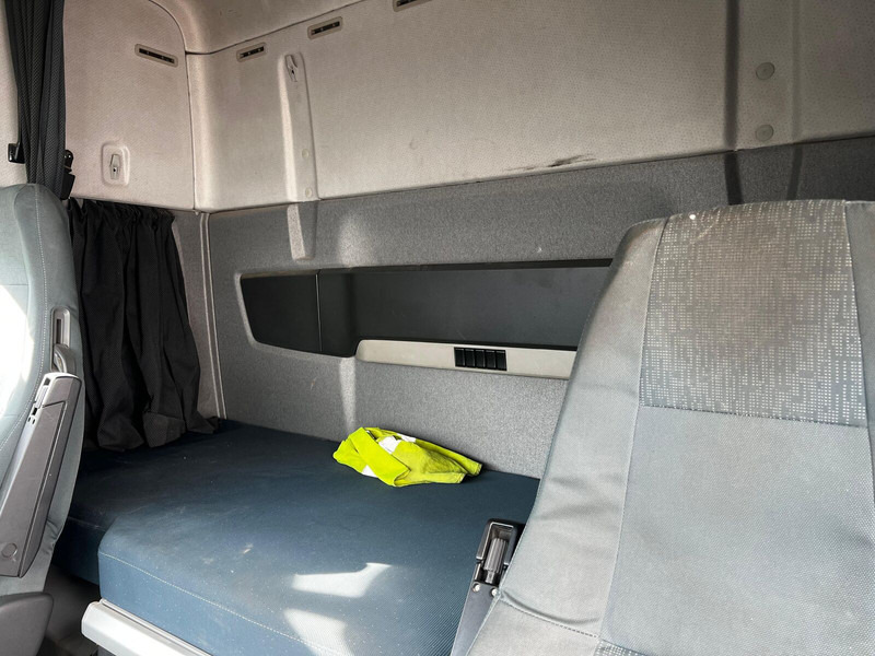 Crédit-bail de Volvo FH13 460 Volvo FH13 460: photos 20 Crédit-bail de Volvo FH13 460 Volvo FH13 460: photos 20