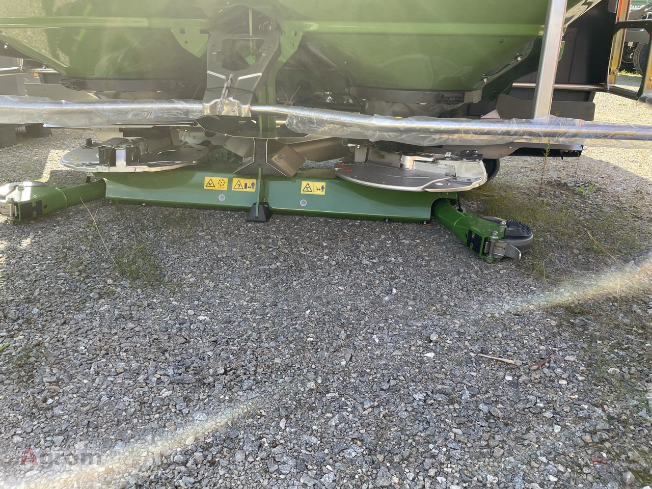 Amazone ZA-TS 2700 ProfisPro Tronic - Distributeur d'engrais: photos 5 Amazone ZA-TS 2700 ProfisPro Tronic - Distributeur d'engrais: photos 5